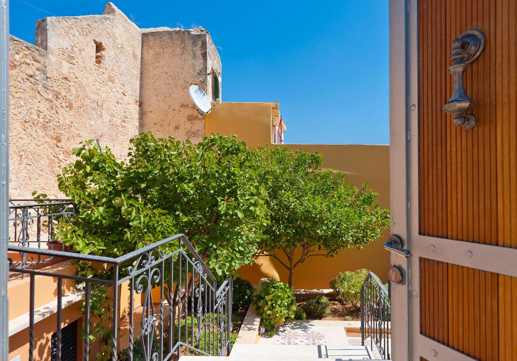 Kores Boutique Houses La Canea Esterno foto
